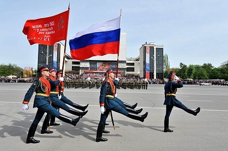 Режим работы в Парад Победы